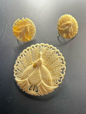 Carved Peacock Brooch and Earrings Set in Cream
